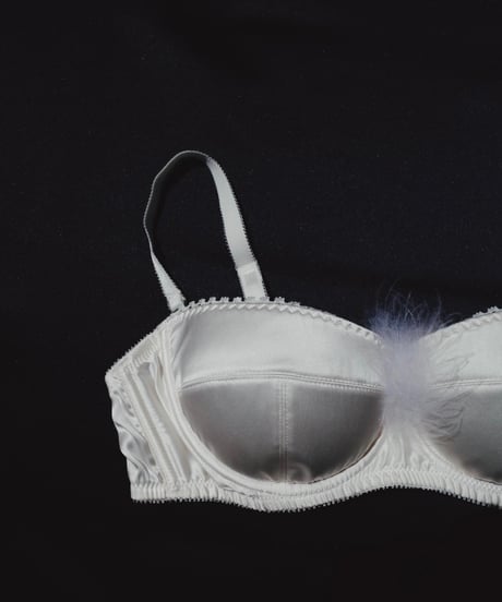 GABRIELLE PECO online shop