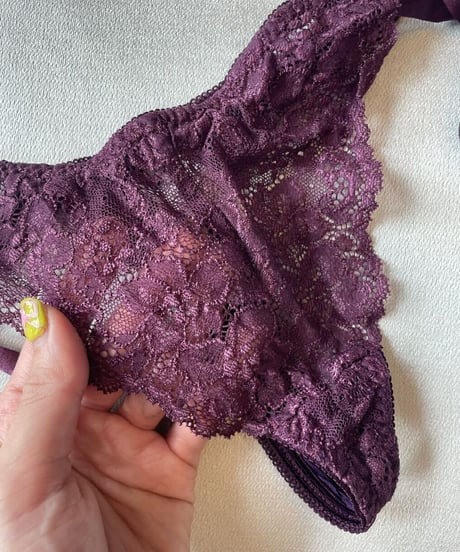 Zermatt Nina Thong in Plum