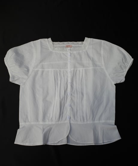 Fruity Booty Broderie Daisy Shirt