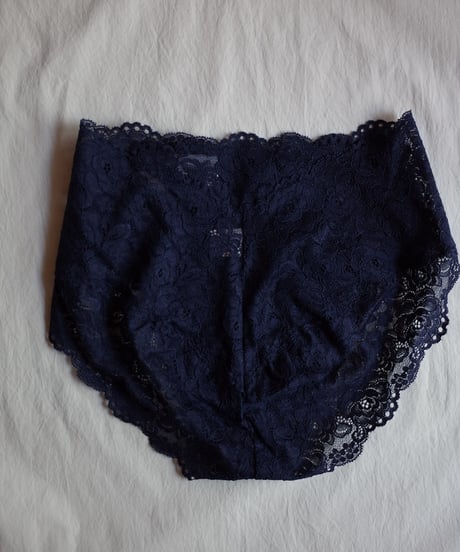 テフテフ High Waist Lace Panty in Navy