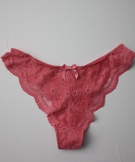 Peco Bra Camellia Thong Set