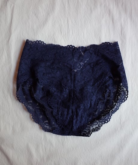 テフテフ High Waist Lace Panty in Navy