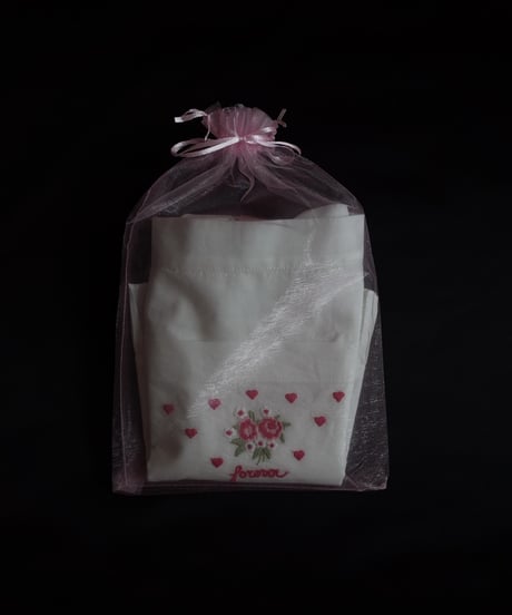 Only Hearts LONG WEEKEND FOREVER APRON