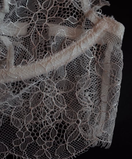 Shiny White lace Wirebra