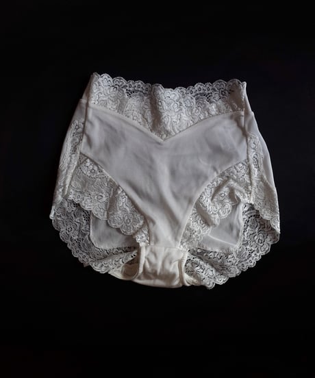 Zermatt Peco Shorts in Ivory