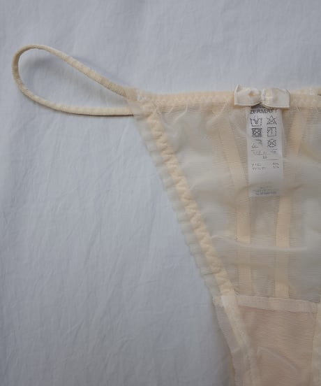 Zermatt Sophia Thong in Hiyoko