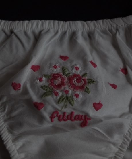 Only Hearts LONG WEEKEND 3 PACK EMBROIDERED PANTIES in White
