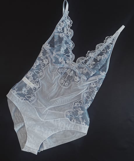 I.D Sarrieri Petal Bloom Triangle Cups Bodysuit in Baby Blue