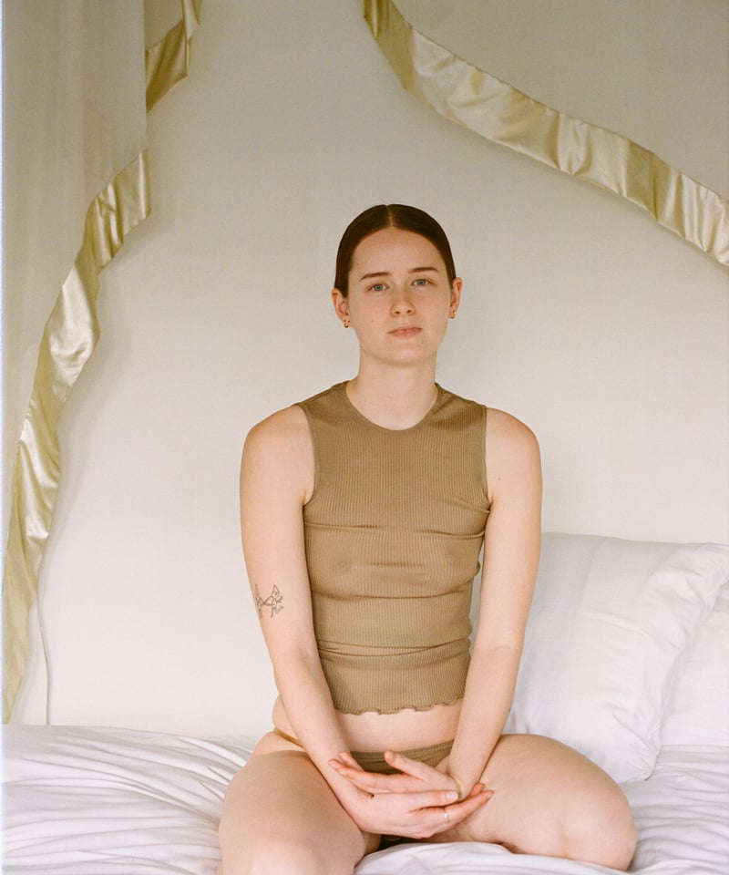 HAZE シルク リブタンクトップ HAZE Silk Rib Tank Top Gold | GABRIELLE PECO