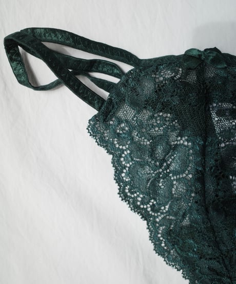 Zermatt Ruby Thong in Forest Green