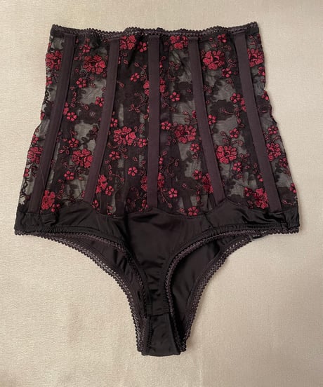 Cadolle Corset Thong in Black/Red
