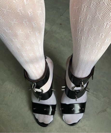 R&M Leathers Web Knee Socks in White