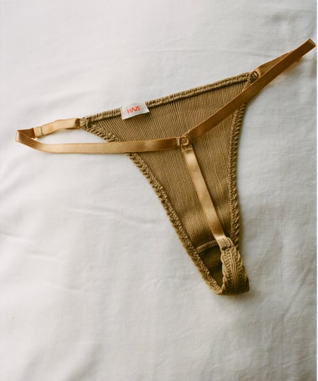 HAZE Silk Rib Thong Gold