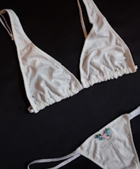 Only Hearts Vintage Pointelle Thong in Ivory