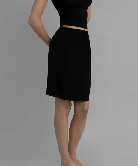 KYE RECLINE SKIRT