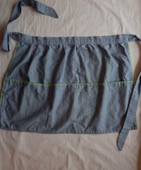Vintage Apron in Blue tulip