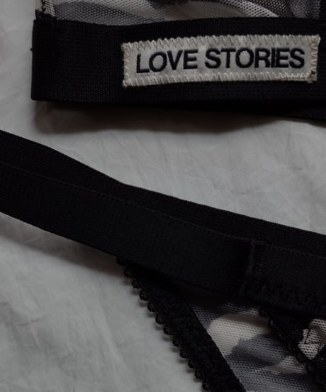 Love Stories Uma Comfortable Triangle Bralette in Zebra
