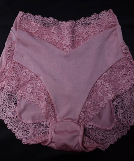 Zermatt Pecoさん Shorts in Rose Pink