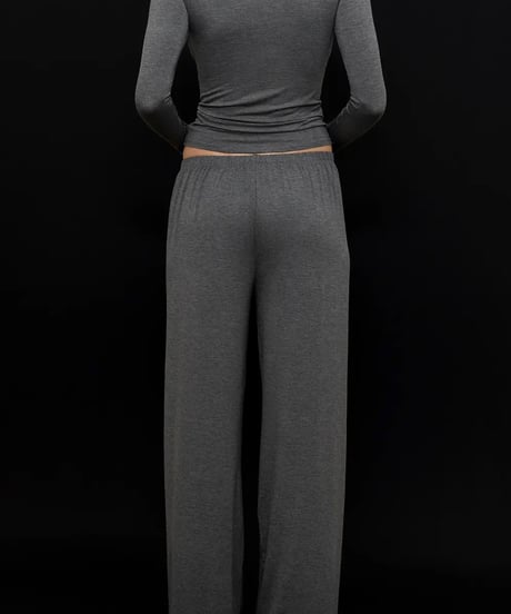 KYE RECLINE PANT in Charcoal (Size２,7月下旬再入荷予定)