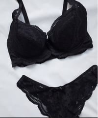 Peco Bra Black Thong Set