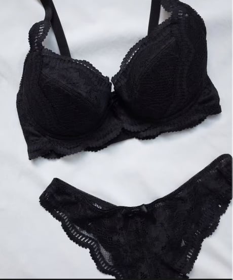 GABRIELLE PECO online shop