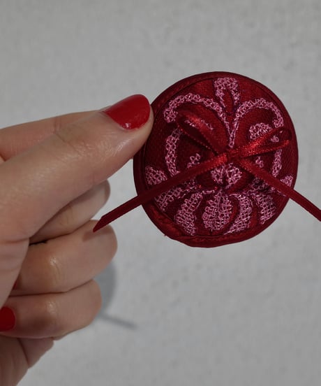 Valley Red lace nipple cover