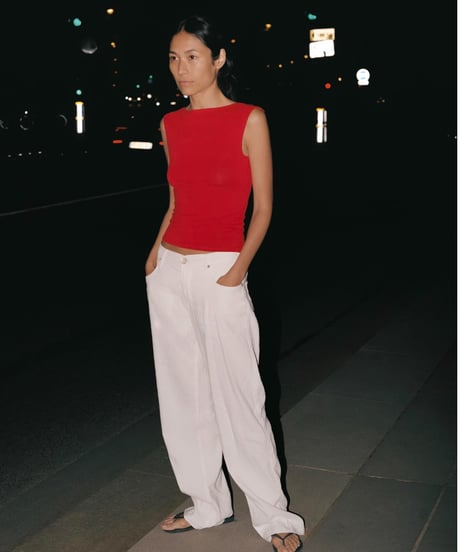 KYE RECLINE BATEAU SLEEVELESS in Red