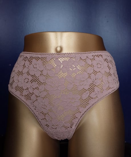 Wolford Classic Lace Thong in Nude/Pink