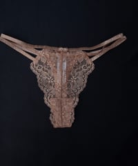 Zermatt Ruby Thong in Moca