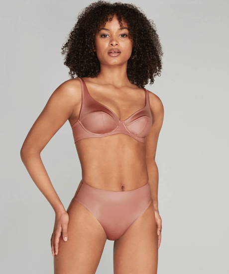 Agent Provocateur Paige Full Cup Underwired Bra in Dusky Pink
