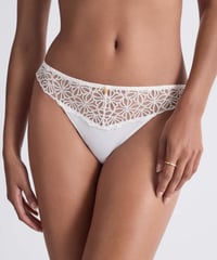 Aubade Secret Memories  Tanga in Ivory