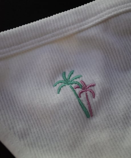 Yashinoki Thong in White