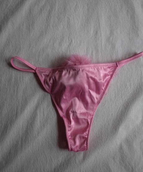 Rabbit tail Panty in Pink