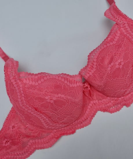 Peco Bra Camellia Thong Set
