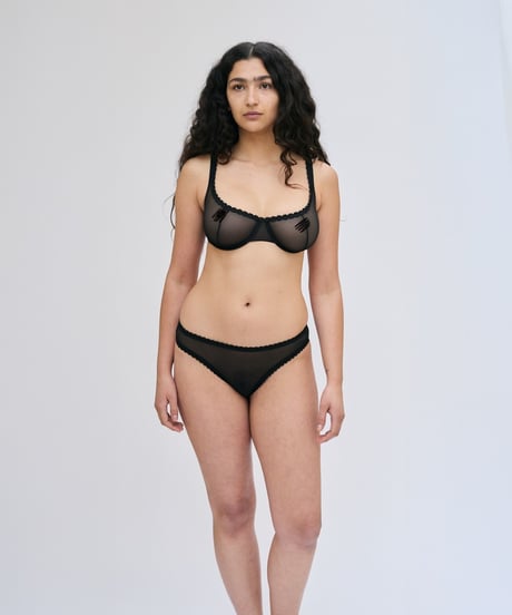 Fruity Booty Moss Bra in Black
