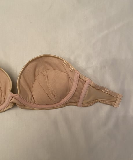 ストラップレスブラ　Zephyr Bra (Beige)