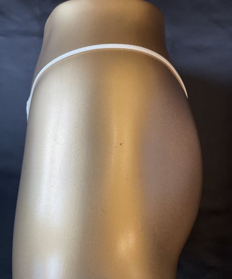 Zermatt Sophia Thong in Ivory