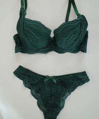 Peco Bra New Vert Sapin Thong Set