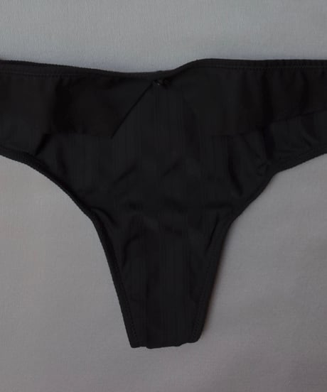 Galante Thong size 1 in Black