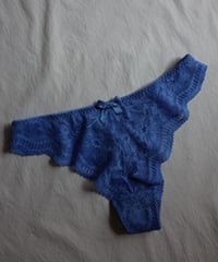 Peco Bra Thong in Picasso Blue