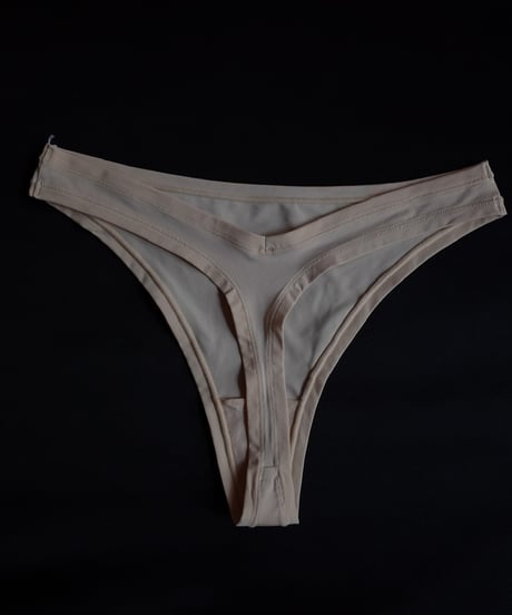 simple thong in beige