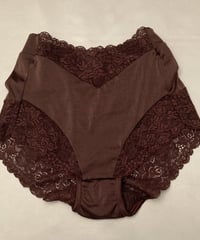 Zermatt Pecoさん Shorts in Chocolate