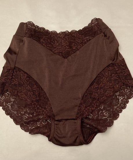 Zermatt Pecoさん Shorts in Chocolate