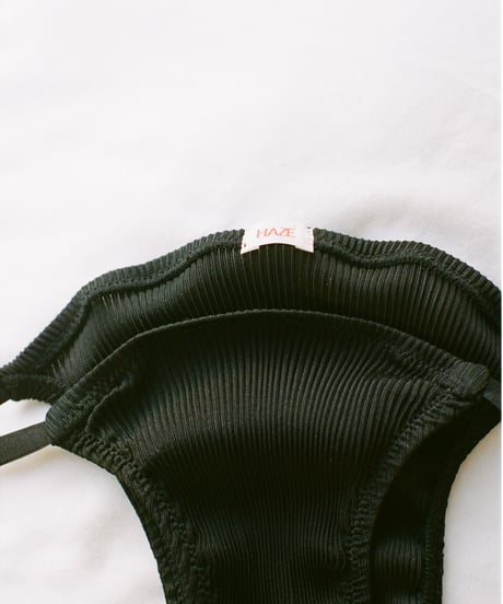 HAZE Silk Rib Brief Black