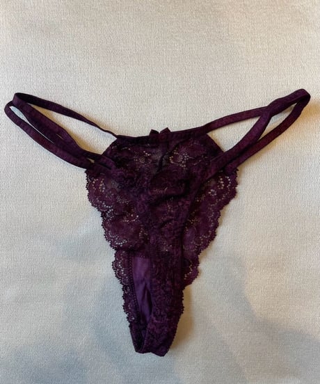 2Line thong in Plum