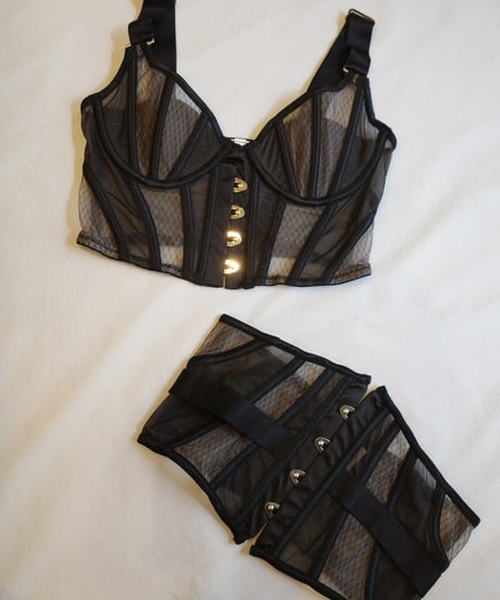 Wire Bustier