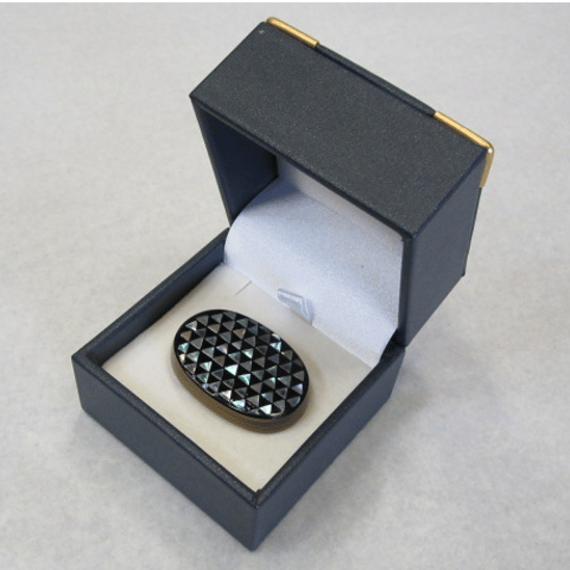堆朱　御所車　帯留　艶牡丹桐箱付 堆朱 御所車 帯留 艶牡丹桐箱付 Kimono Tumbler