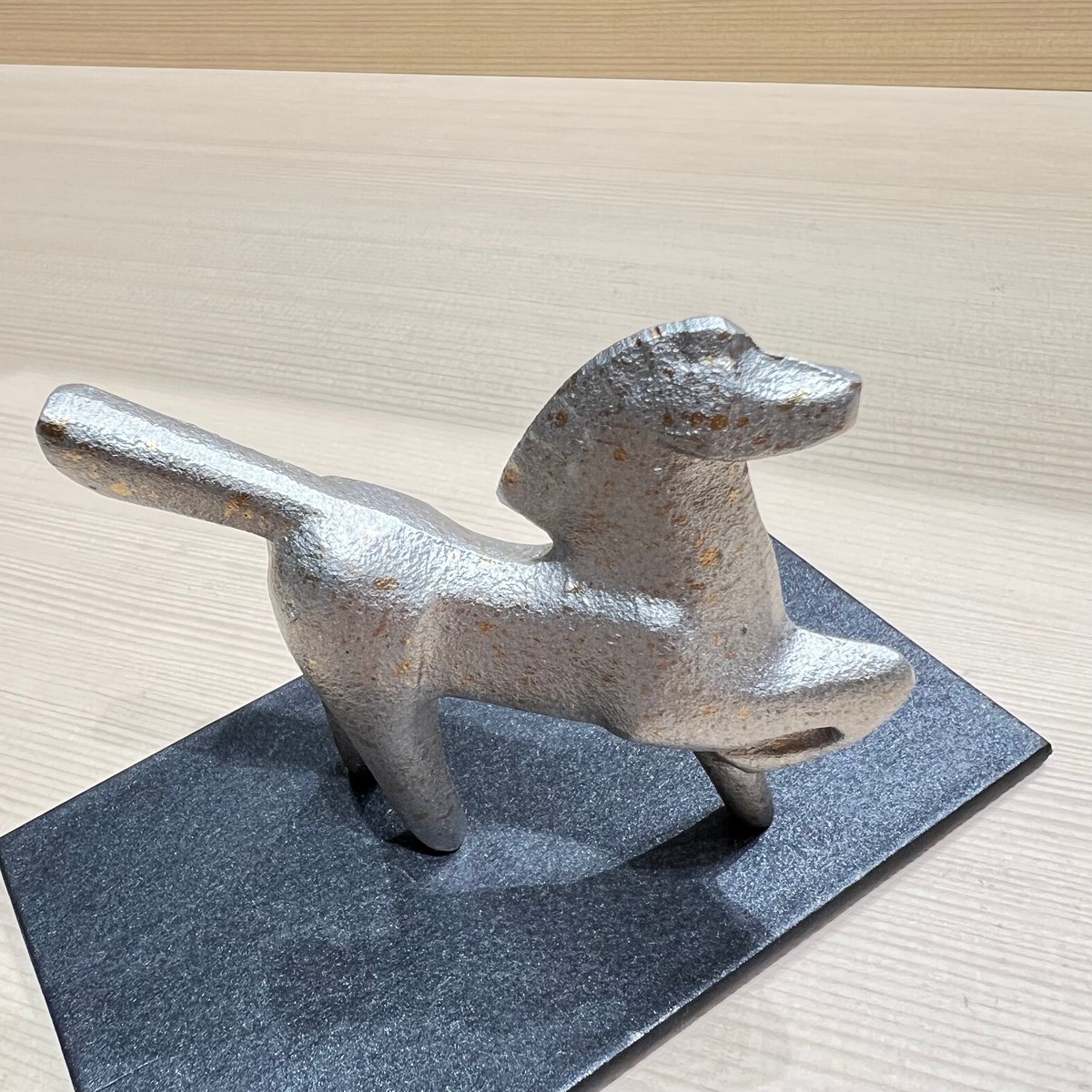 織田幸銅器】 干支の置物 悠 ヨツカワススム作 | 高岡伝渡 -online shop-