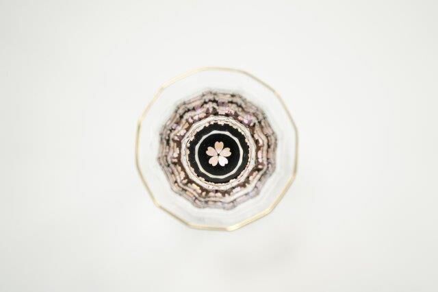 金杯(万華鏡シリーズ)桜(貝入)黒　螺鈿ガラス 天野漆器】金杯（万華鏡）桜（貝入）朱／黒 | 高岡伝渡 -online shop-