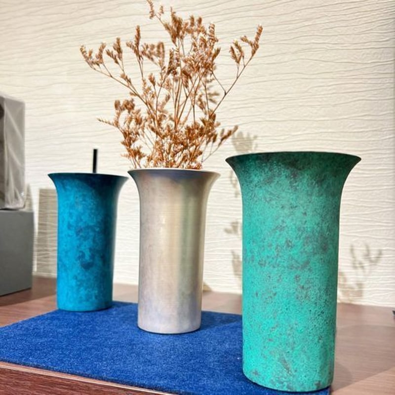 ﾓﾒﾝﾀﾑﾌｧｸﾄﾘｰ・Orii】tone flower vase | 高岡伝渡 -onli